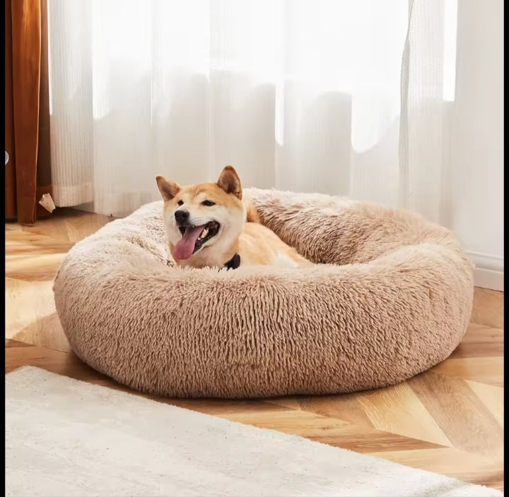 Calming donut pet bed for dogs and cats