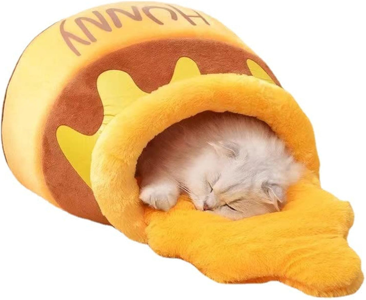 Cozy donut cat bed for indoor cats