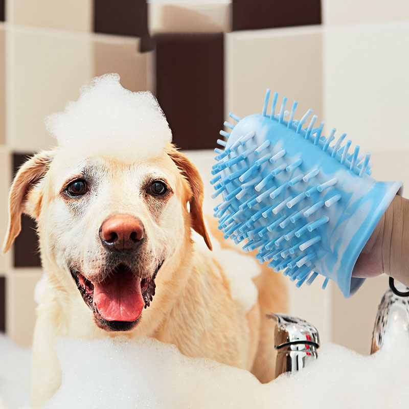 Silicone paw cleaner cup for muddy paws