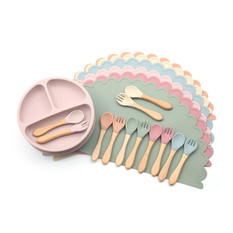 Foldable travel bowl pet feeding set