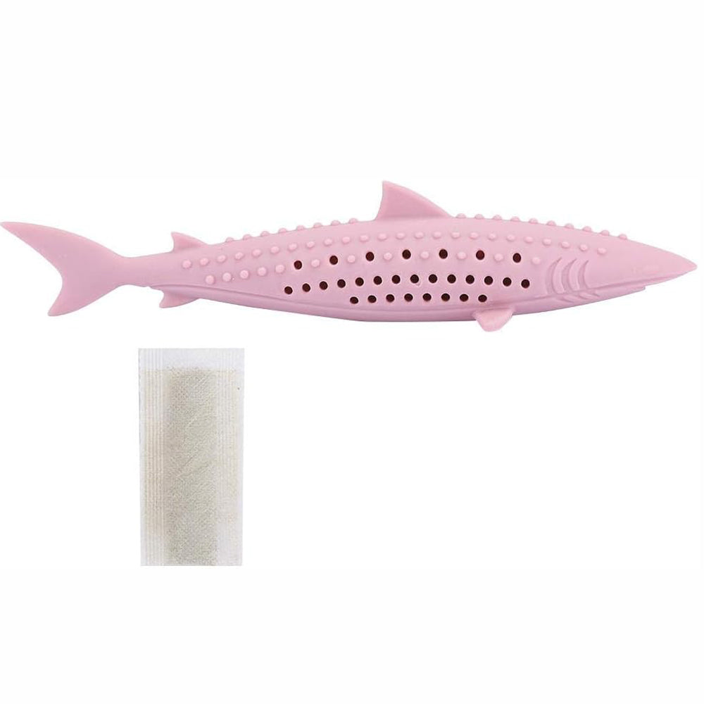 Interactive fish cat toy with catnip
